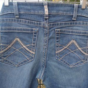 Ariat Women's Jeans - Size 11/12 (?) - actual is 34" x 32"